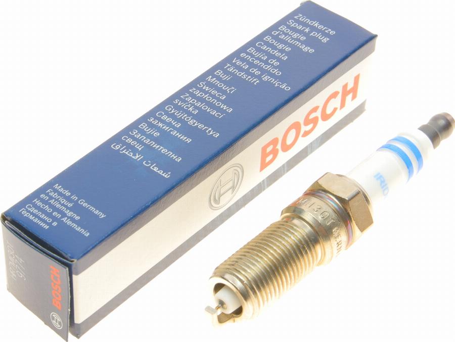 BOSCH 0 242 236 678 - Свічка запалювання autocars.com.ua