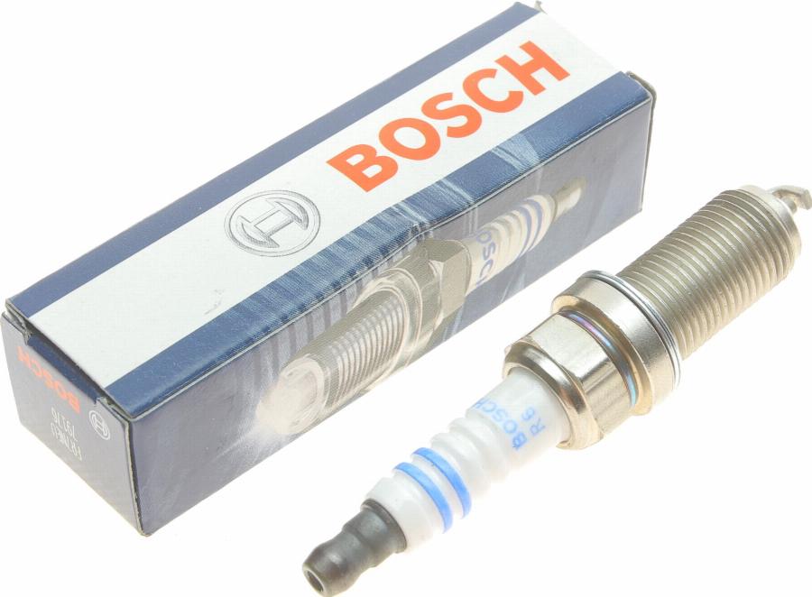 BOSCH 0 242 236 694 - Свічка запалювання autocars.com.ua