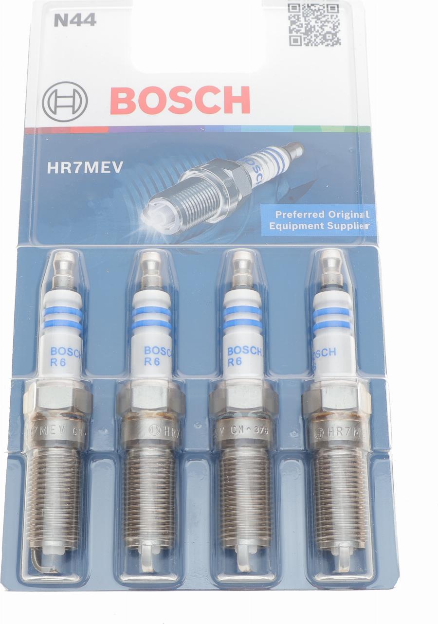 BOSCH 0 242 236 866 - Свеча зажигания avtokuzovplus.com.ua