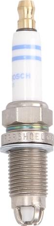 BOSCH 0 242 240 590 - Свічка запалювання autocars.com.ua