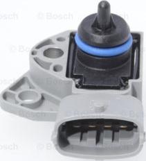 BOSCH 0 261 230 110 - Датчик, давление подачи топлива autodnr.net