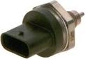 BOSCH 0 261 230 492 - Датчик, температури / тиску масла autocars.com.ua