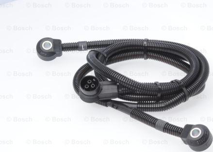 BOSCH 0 261 231 050 - Датчик детонації autocars.com.ua