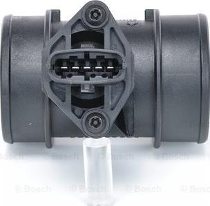 BOSCH 0 280 217 123 - Датчик потока, массы воздуха autodnr.net