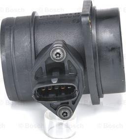 BOSCH 0 281 002 308 - Датчик потоку, маси повітря autocars.com.ua