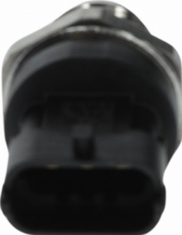 BOSCH 0 281 008 513 - Датчик, тиск подачі палива autocars.com.ua