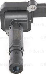 BOSCH 0 986 221 040 - Котушка запалювання autocars.com.ua