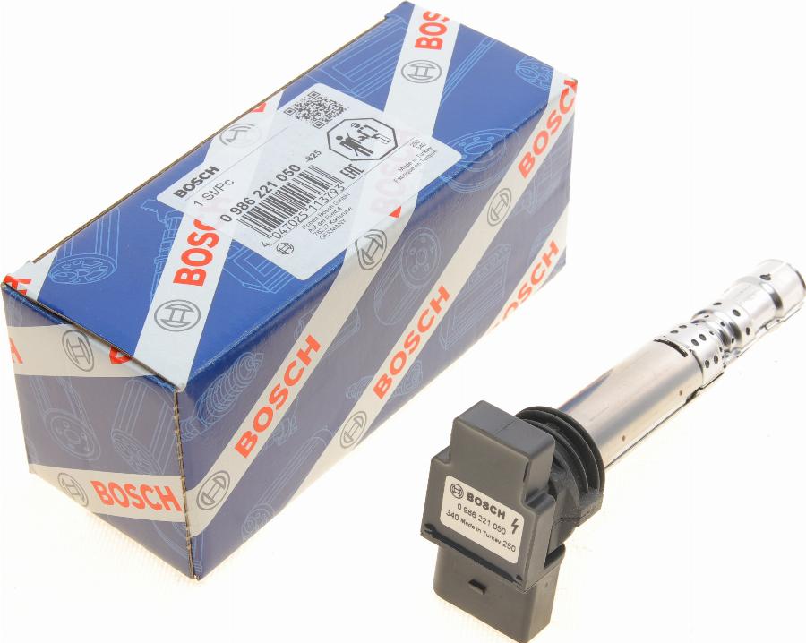 BOSCH 0 986 221 050 - Катушка зажигания avtokuzovplus.com.ua