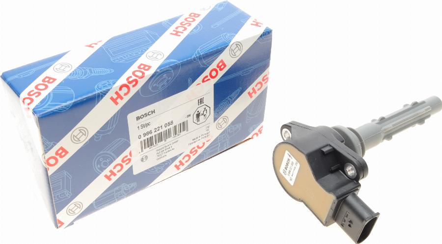 BOSCH 0 986 221 058 - Катушка зажигания avtokuzovplus.com.ua