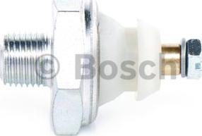 BOSCH 0 986 344 051 - Датчик, тиск масла autocars.com.ua