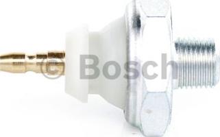 BOSCH 0 986 345 009 - Датчик, давление масла autodnr.net