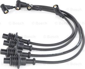 BOSCH 0 986 356 854 - Комплект проводов зажигания autodnr.net