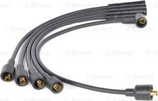 BOSCH 0 986 357 138 - Комплект проводов зажигания avtokuzovplus.com.ua