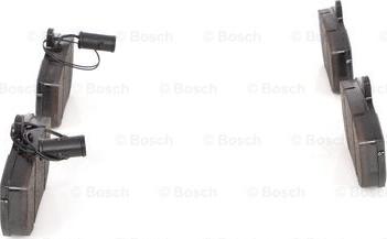 BOSCH 0 986 424 044 - Тормозные колодки, дисковые, комплект avtokuzovplus.com.ua