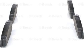 BOSCH 0 986 424 319 - Тормозные колодки, дисковые, комплект avtokuzovplus.com.ua