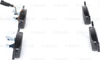 BOSCH 0 986 424 362 - Тормозные колодки, дисковые, комплект avtokuzovplus.com.ua