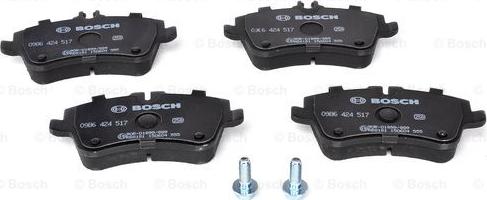 BOSCH 0 986 424 517 - Тормозные колодки, дисковые, комплект autodnr.net