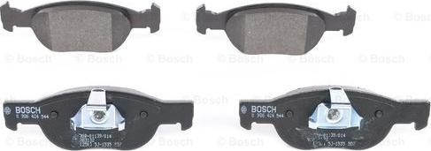 BOSCH 0 986 424 544 - Тормозные колодки, дисковые, комплект avtokuzovplus.com.ua