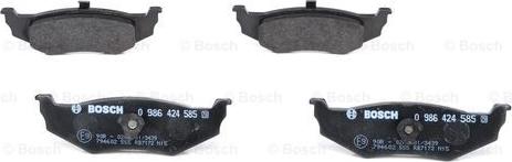 BOSCH 0 986 424 585 - Гальмівні колодки задні CHRYSLER 300 M 1998- autocars.com.ua