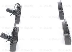 BOSCH 0 986 424 777 - Тормозные колодки, дисковые, комплект avtokuzovplus.com.ua