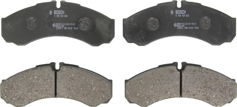 BOSCH 0 986 424 833 - Гальмівні колодки, дискові гальма autocars.com.ua