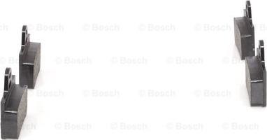 BOSCH 0 986 465 751 - Тормозные колодки, дисковые, комплект avtokuzovplus.com.ua