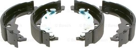 BOSCH 0 986 487 721 - Комплект тормозных колодок, барабанные autodnr.net