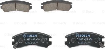 BOSCH 0 986 493 450 - Тормозные колодки, дисковые, комплект avtokuzovplus.com.ua