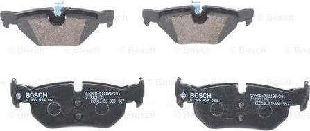 BOSCH 0 986 494 061 - Тормозные колодки, дисковые, комплект avtokuzovplus.com.ua