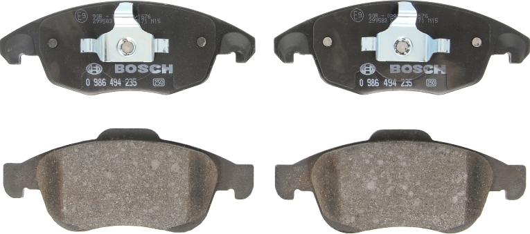 BOSCH 0 986 494 235 - Гальмівні колодки, дискові гальма autocars.com.ua