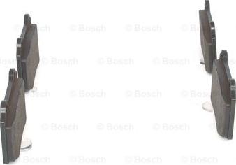 BOSCH 0 986 494 393 - Тормозные колодки, дисковые, комплект avtokuzovplus.com.ua