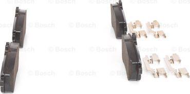 BOSCH 0 986 494 593 - Тормозные колодки, дисковые, комплект avtokuzovplus.com.ua