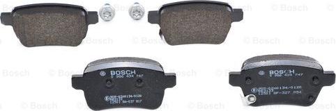 BOSCH 0 986 494 747 - Тормозные колодки, дисковые, комплект autodnr.net