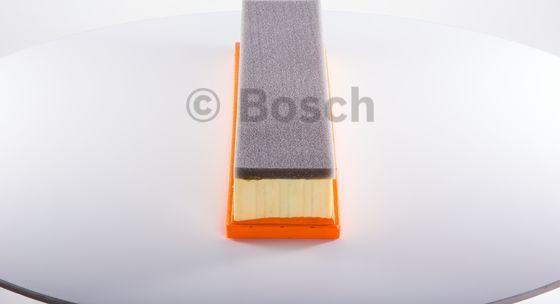 BOSCH 0 986 B02 354 - Повітряний фільтр autocars.com.ua