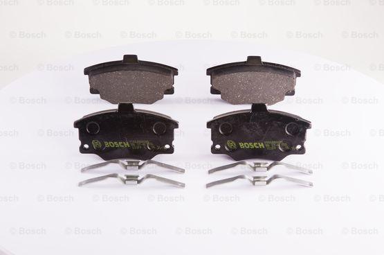 BOSCH 0 986 BB0 038 - Гальмівні колодки, дискові гальма autocars.com.ua
