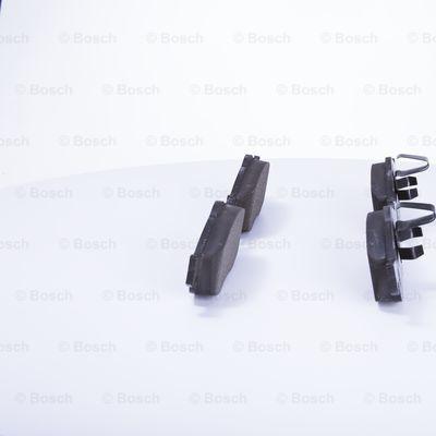 BOSCH 0 986 BB0 084 - Тормозные колодки, дисковые, комплект autodnr.net