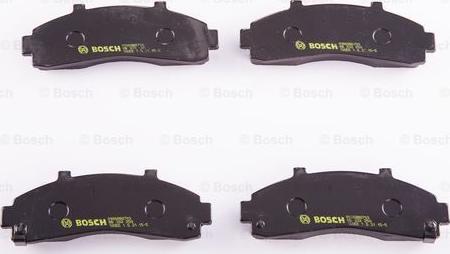 BOSCH 0 986 BB0 703 - Тормозные колодки, дисковые, комплект autodnr.net