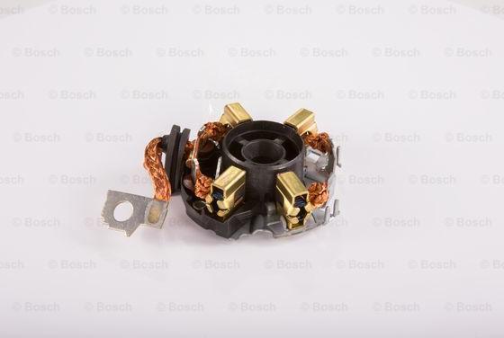 BOSCH 1 004 336 411 - Кронштейн, угольная щетка avtokuzovplus.com.ua