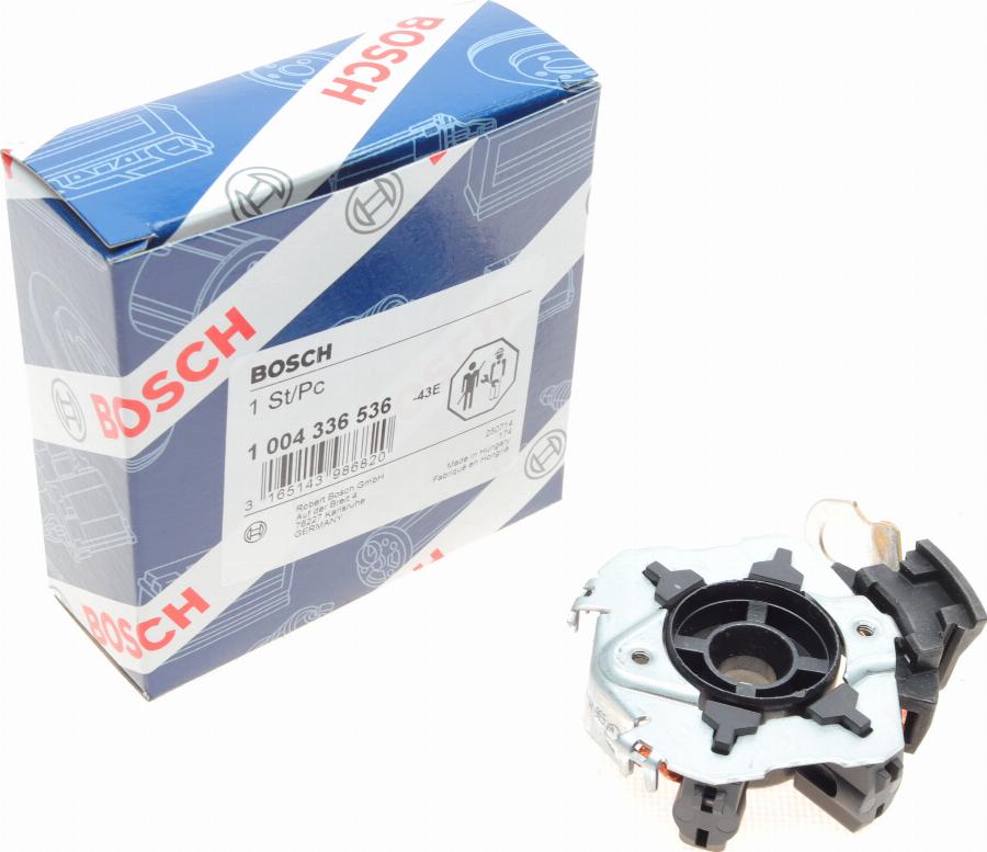 BOSCH 1 004 336 536 - Кронштейн, угольная щетка avtokuzovplus.com.ua