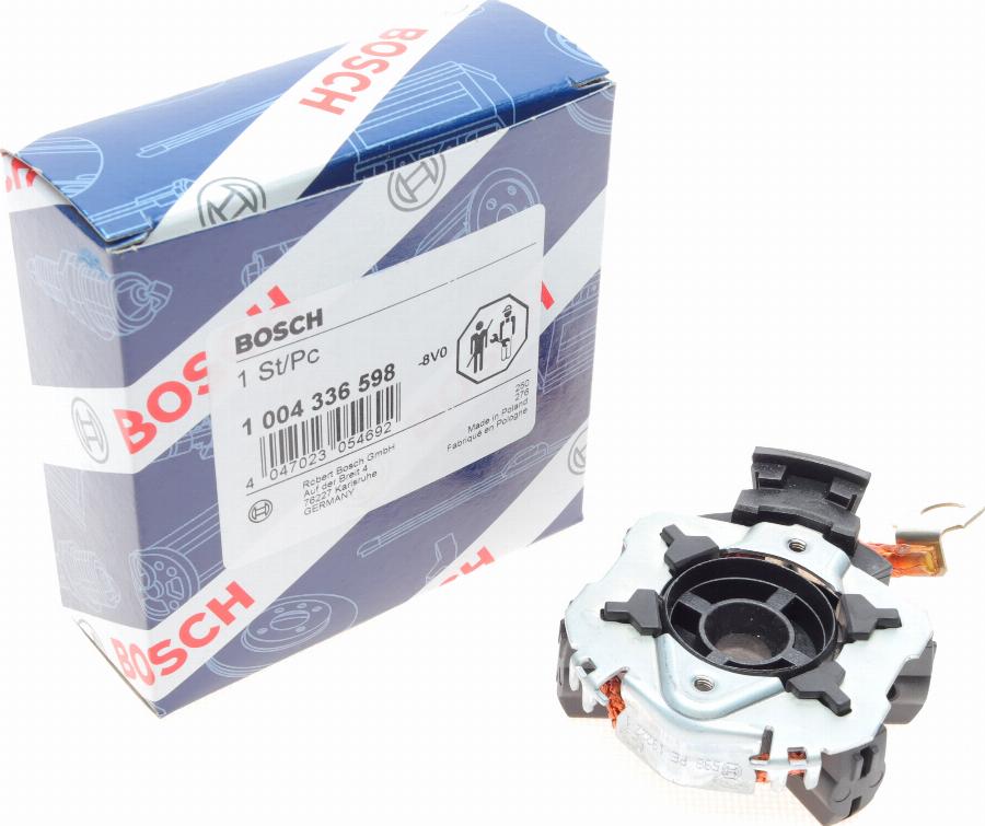 BOSCH 1 004 336 598 - Кронштейн, угольная щетка avtokuzovplus.com.ua