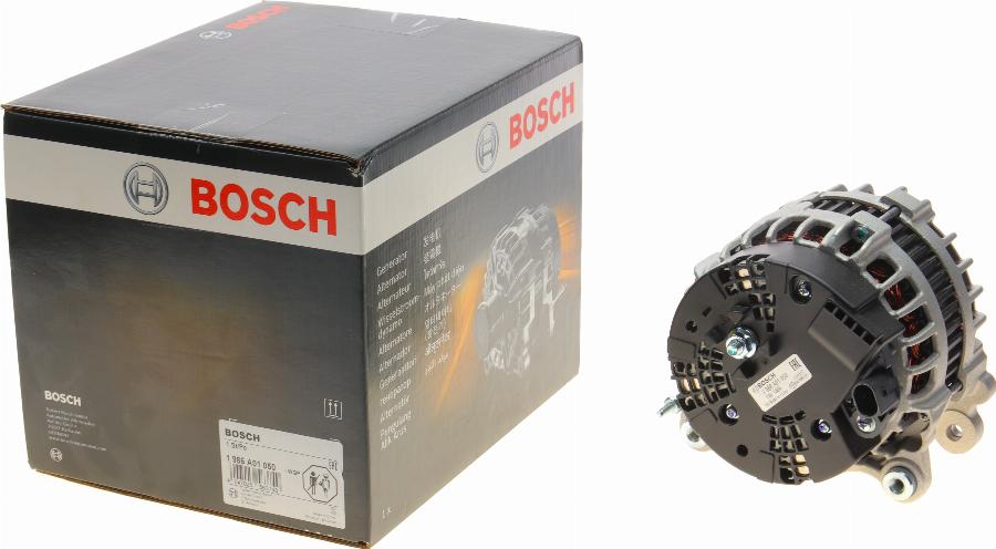 BOSCH 1 986 A01 050 - Генератор autocars.com.ua