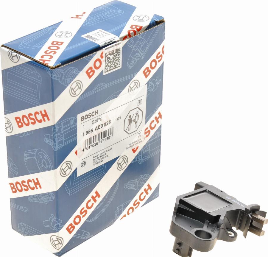 BOSCH 1 986 AE0 025 - Регулятор напряжения, генератор avtokuzovplus.com.ua