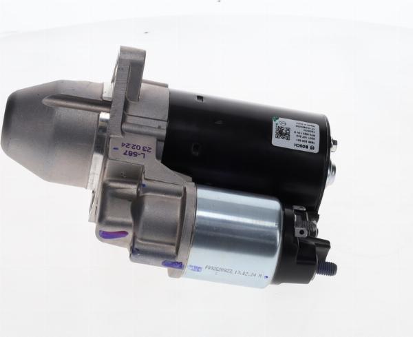BOSCH 1 986 S00 561 - Стартер autocars.com.ua
