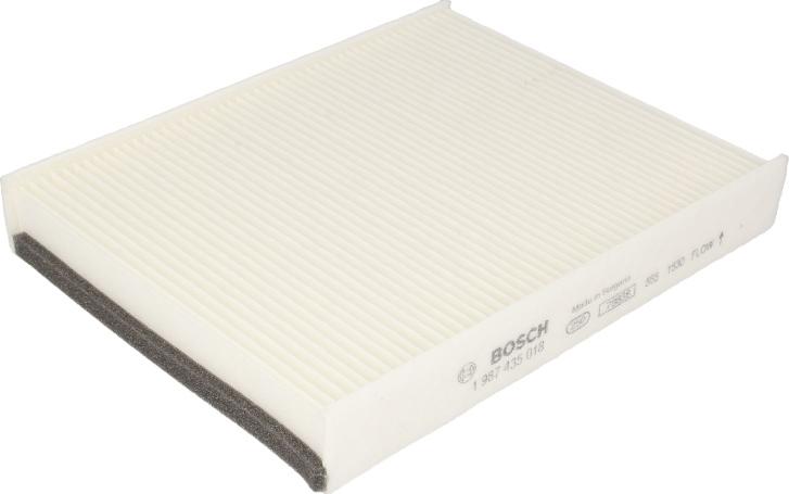 BOSCH 1 987 435 018 - Фільтр, повітря у внутрішній простір autocars.com.ua