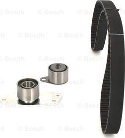 BOSCH 1 987 946 331 - Комплект ремня ГРМ avtokuzovplus.com.ua