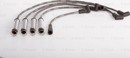 BOSCH 9 295 080 003 - Комплект проводів запалювання autocars.com.ua