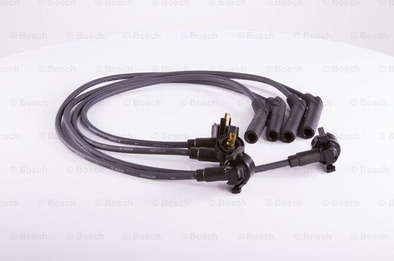 BOSCH 9 295 080 017 - Комплект проводів запалювання autocars.com.ua