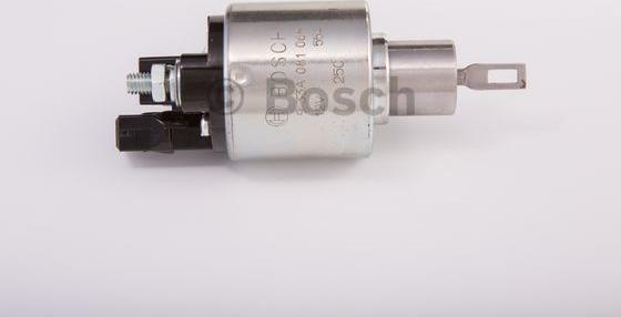 BOSCH 9 33A 081 068 - Тягове реле, стартер autocars.com.ua