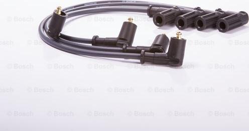 BOSCH F 000 99C 067 - Комплект проводів запалювання autocars.com.ua