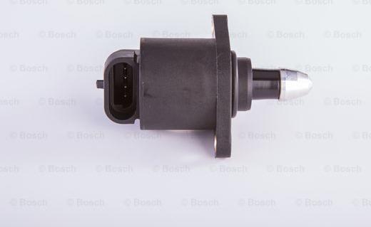 BOSCH F 000 99M 431 - Pегулятор холостого ходу autocars.com.ua